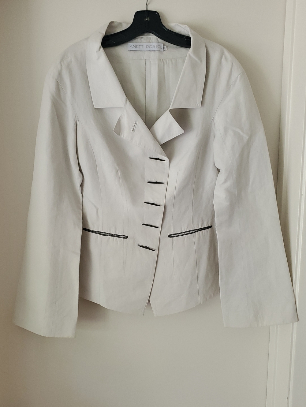 Anett Rostel Linen Blend Jacket